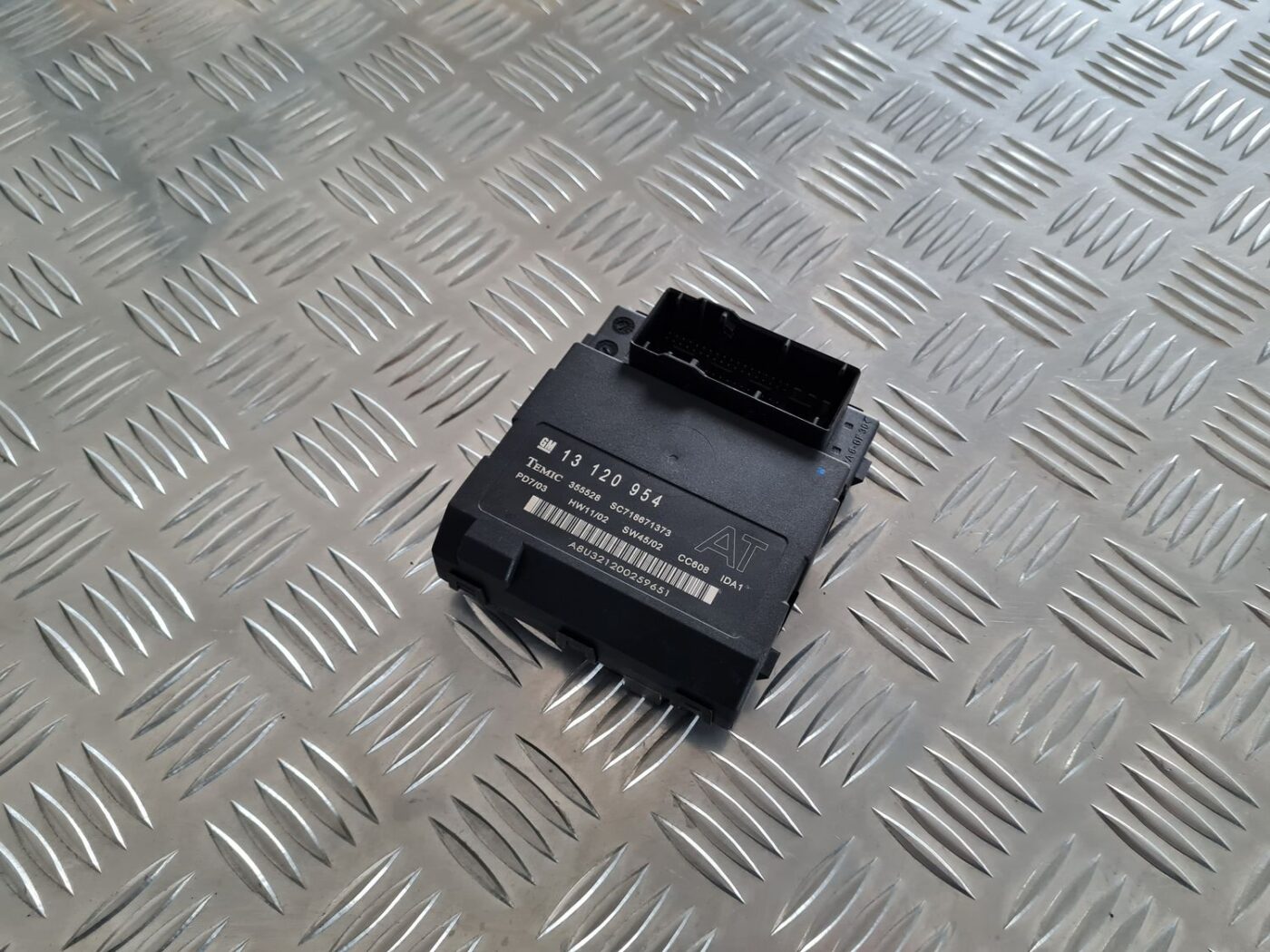 Komforta vadības bloks priekš OPEL VECTRA C 2002 1 Komforta vadības bloks priekš OPEL VECTRA C 2002