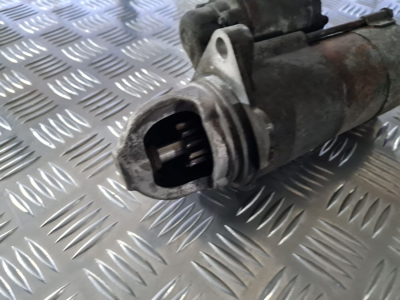 Starteris priekš OPEL VECTRA C 2002 2 Starteris priekš OPEL VECTRA C 2002