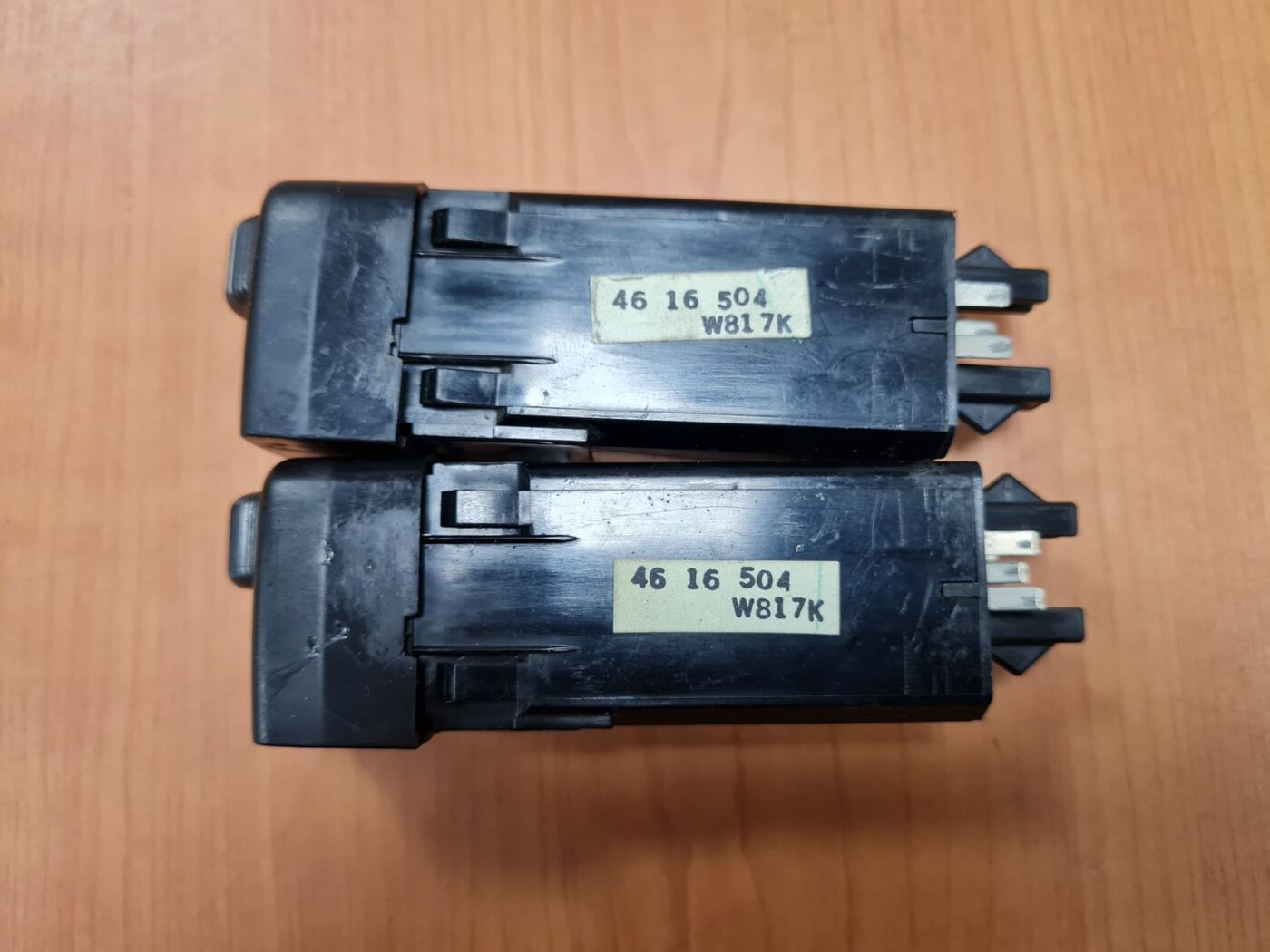 Sēdekļa ventilācijas poga priekš SAAB 9-5 1999 2 Sēdekļa ventilācijas poga priekš SAAB 9-5 1999