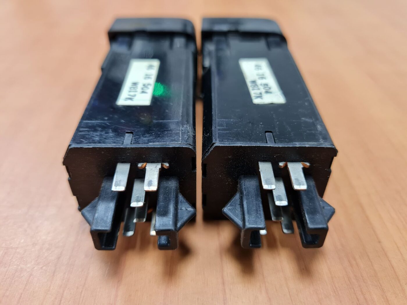 Sēdekļa ventilācijas poga priekš SAAB 9-5 1999 7 Sēdekļa ventilācijas poga priekš SAAB 9-5 1999