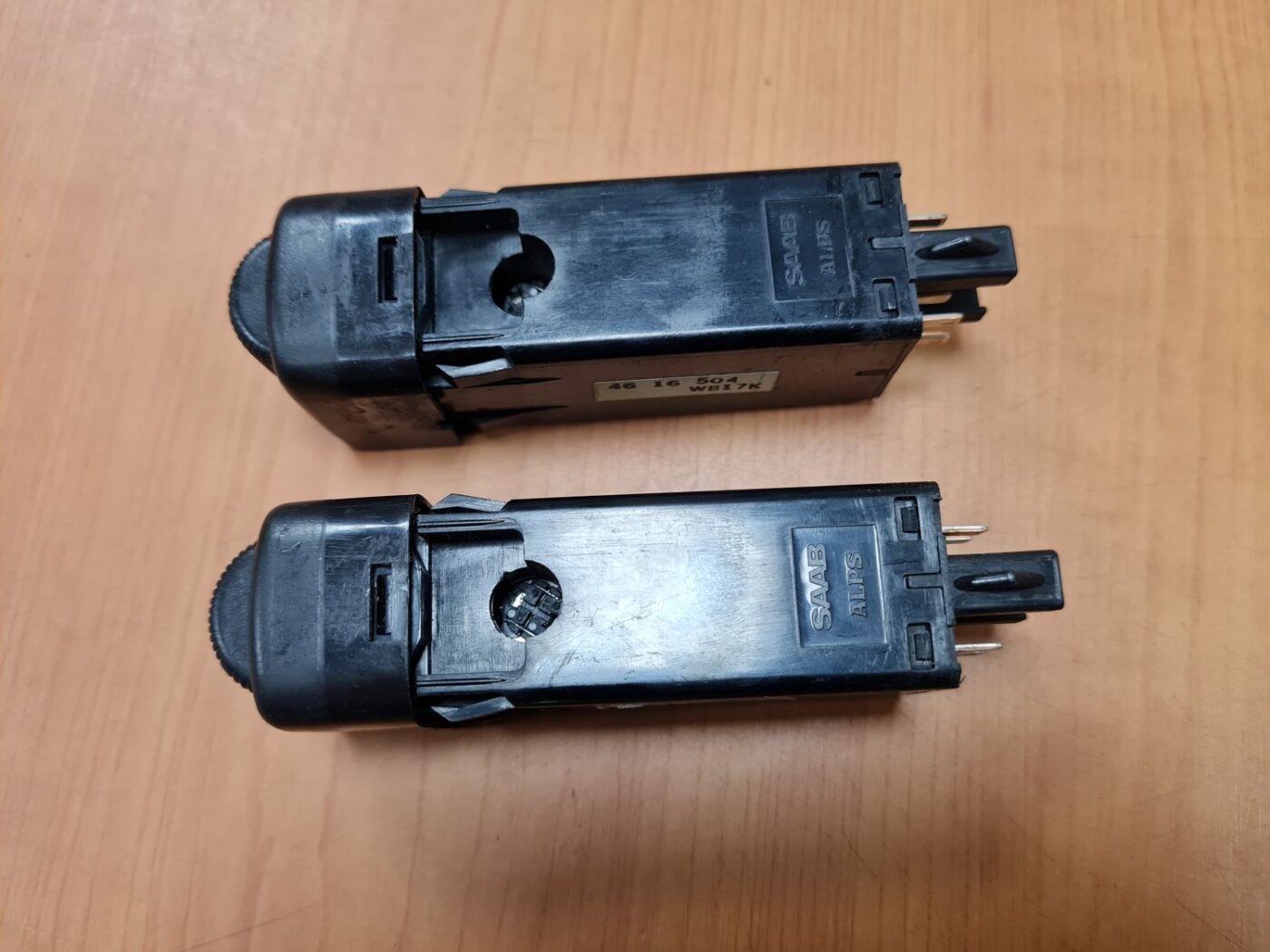 Sēdekļa ventilācijas poga priekš SAAB 9-5 1999 4 Sēdekļa ventilācijas poga priekš SAAB 9-5 1999