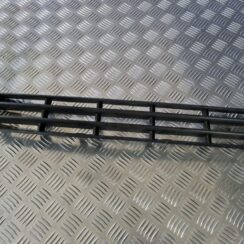 Bufera reste priekš VW GOLF IV 1999