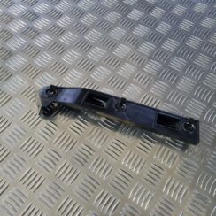 Priekšēja bufera kronšteins priekš VW GOLF IV 1999