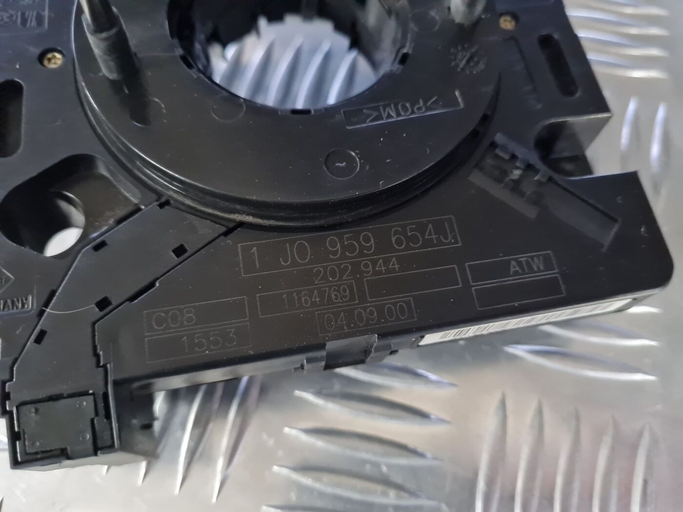 Drošības spilvena slīdgredzens priekš VW GOLF IV 1999