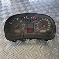 Spidometrs priekš VW GOLF IV 1999