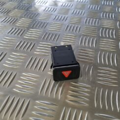 Trauksmes poga priekš VW GOLF IV 1999