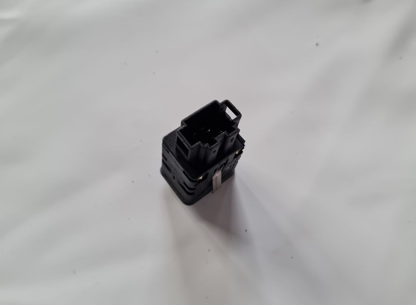 Lukturu augstuma regulēšanas poga priekš VW GOLF IV 1999 5 Lukturu augstuma regulēšanas poga priekš VW GOLF IV 1999