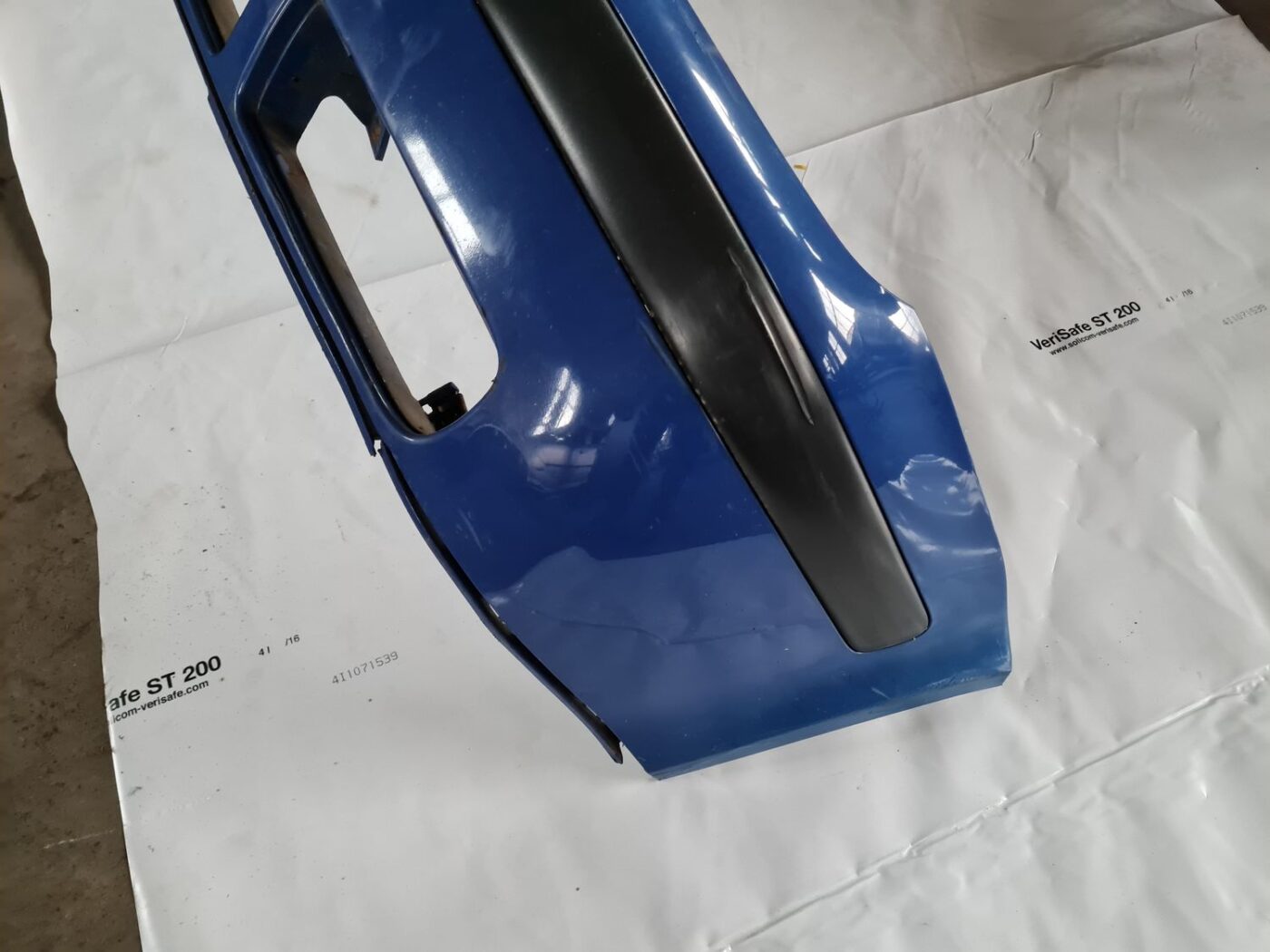 Priekšējais buferis priekš VW GOLF IV 1999 8 Priekšējais buferis priekš VW GOLF IV 1999