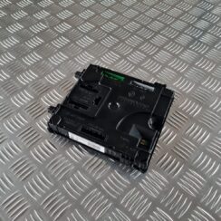 Komforta vadības bloks priekš RENAULT LAGUNA 2008