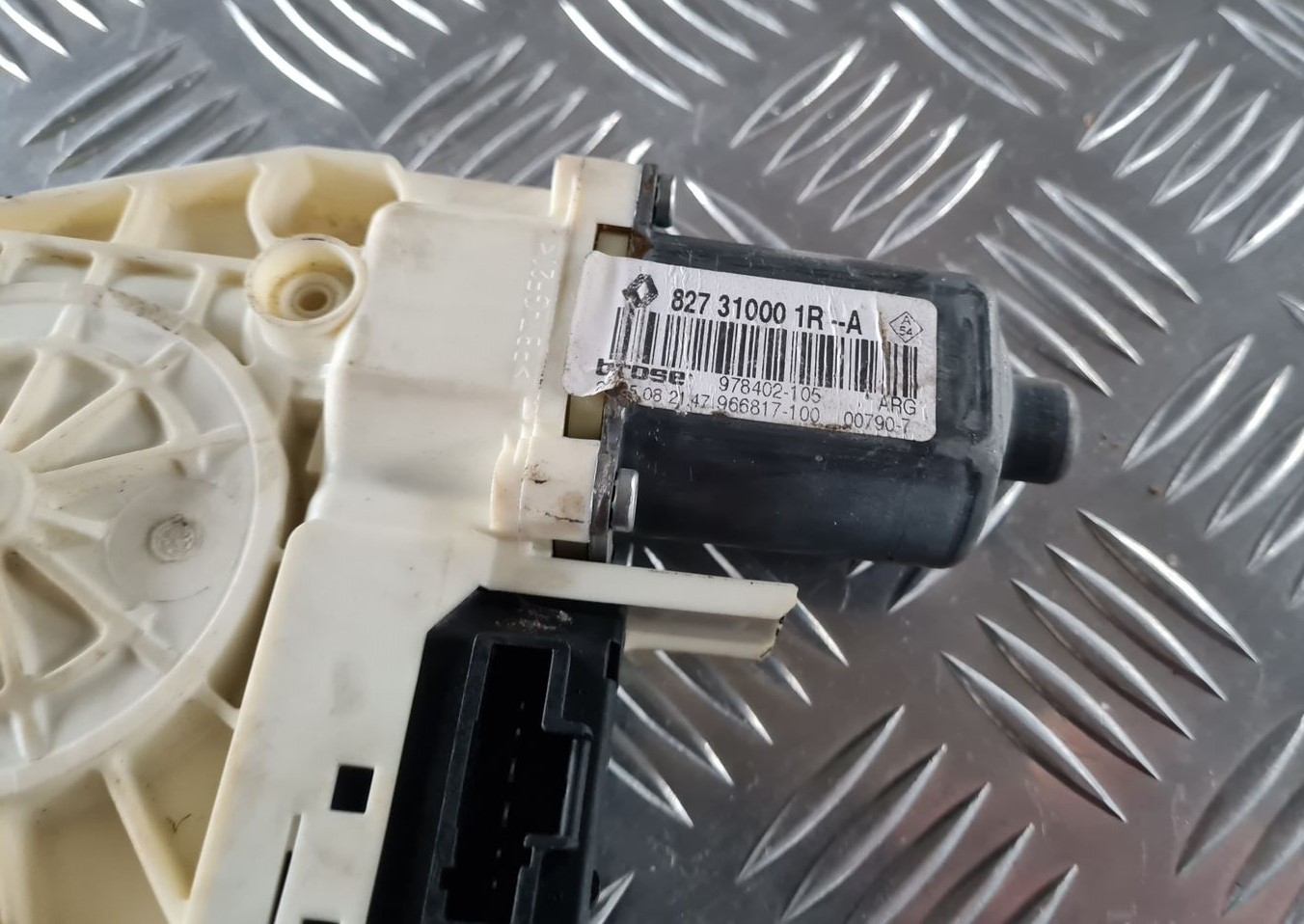 Elektrisko stiklu motors priekš RENAULT LAGUNA 2008