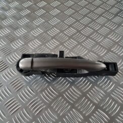 Aizmugurējais kreisais durvju rokturis priekš RENAULT LAGUNA 2008