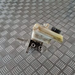 Bremžu pastiprinātāja galvenais cilindrs priekš RENAULT LAGUNA 2008