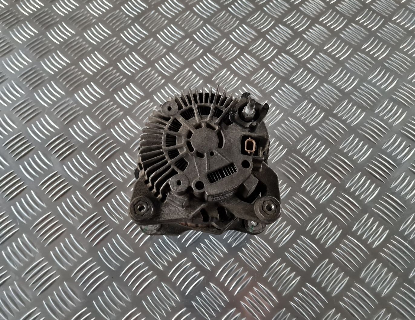 Ģenerators priekš RENAULT LAGUNA 2008 4 Ģenerators priekš RENAULT LAGUNA 2008