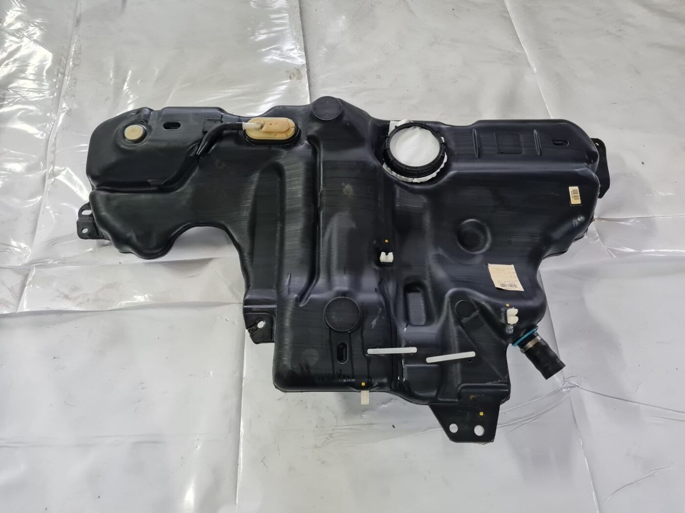 Degvielas tvertne priekš RENAULT LAGUNA 2008 1 Degvielas tvertne priekš RENAULT LAGUNA 2008