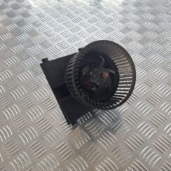 Salona ventilators priekš SKODA OCTAVIA 2002