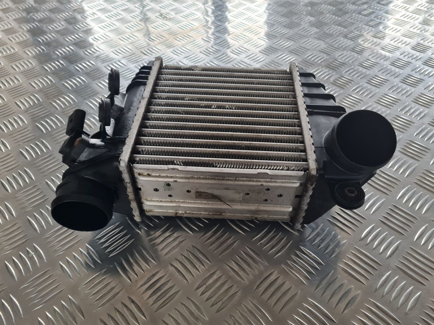 Interkūleris priekš SKODA OCTAVIA 2002 7 Interkūleris priekš SKODA OCTAVIA 2002