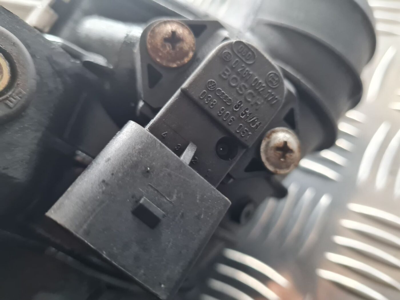 Interkūleris priekš SKODA OCTAVIA 2002 5 Interkūleris priekš SKODA OCTAVIA 2002