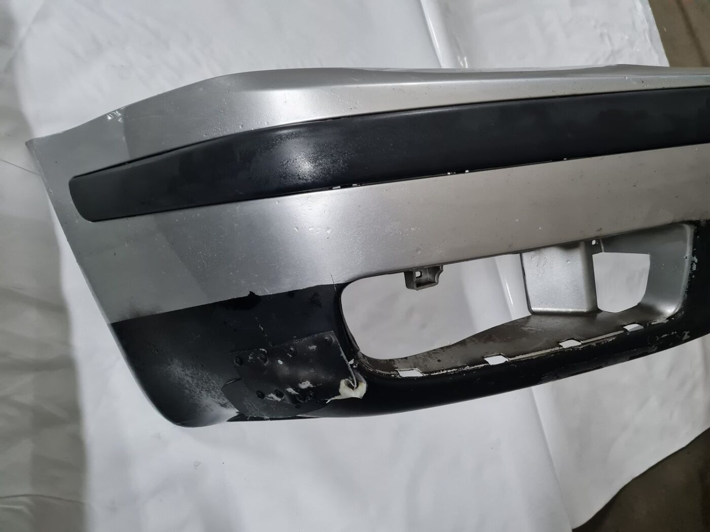 Priekšējais buferis priekš SKODA OCTAVIA 2002 2 Priekšējais buferis priekš SKODA OCTAVIA 2002