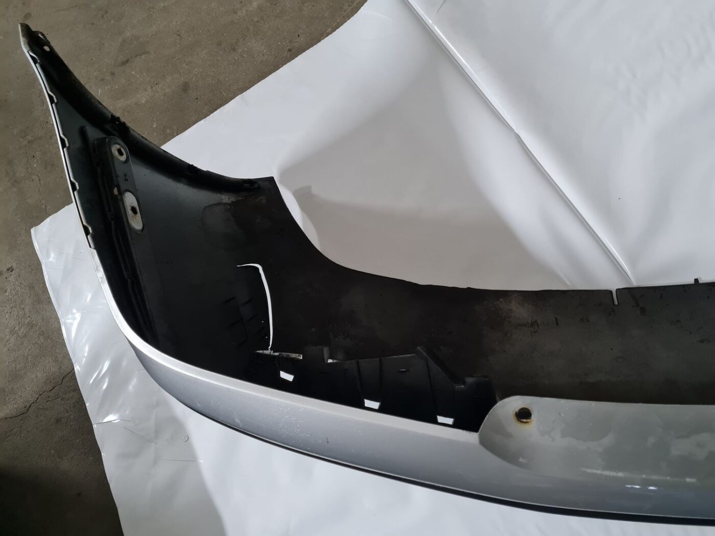 Priekšējais buferis priekš SKODA OCTAVIA 2002 12 Priekšējais buferis priekš SKODA OCTAVIA 2002