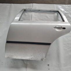 Aizmugurējās kreisās durvis priekš SKODA OCTAVIA 2002