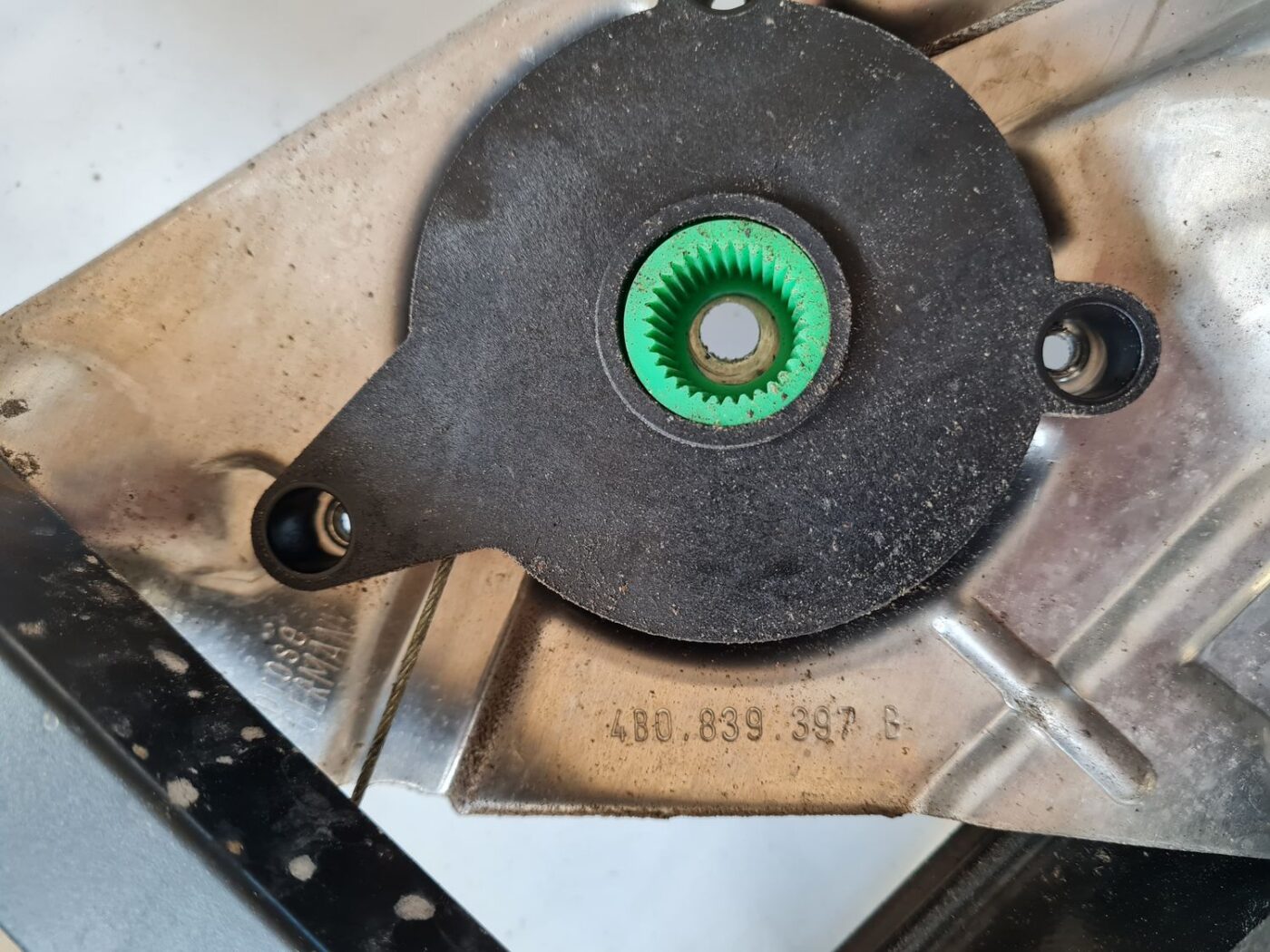 Durvju rāmis priekš AUDI A6 1998 4 Durvju rāmis priekš AUDI A6 1998