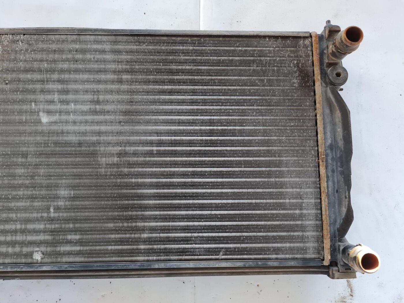 Dzesēšanas radiators priekš AUDI A6 1998 5 Dzesēšanas radiators priekš AUDI A6 1998