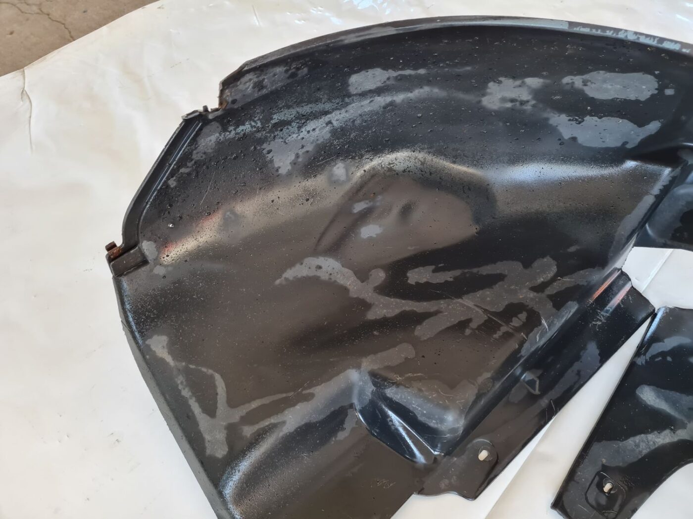 Aizmugurējais labais paspārns priekš AUDI A6 1998 4 Aizmugurējais labais paspārns priekš AUDI A6 1998