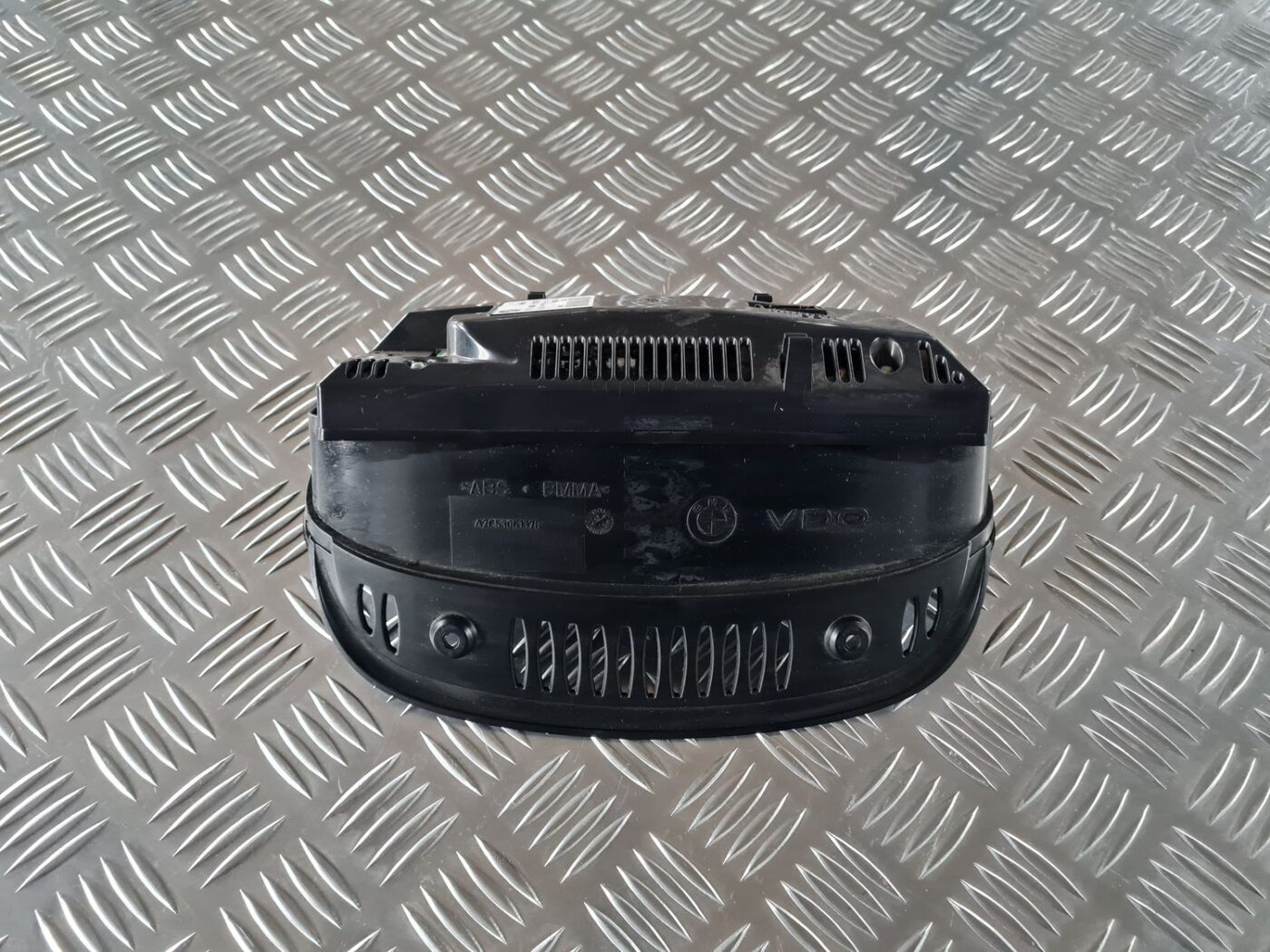 Displejs priekš BMW 6 E63 645 2004 2 Displejs priekš BMW 6 E63 645 2004