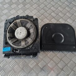 Skaļrunis (Sabvūferis) priekš BMW 6 E63 645 2004