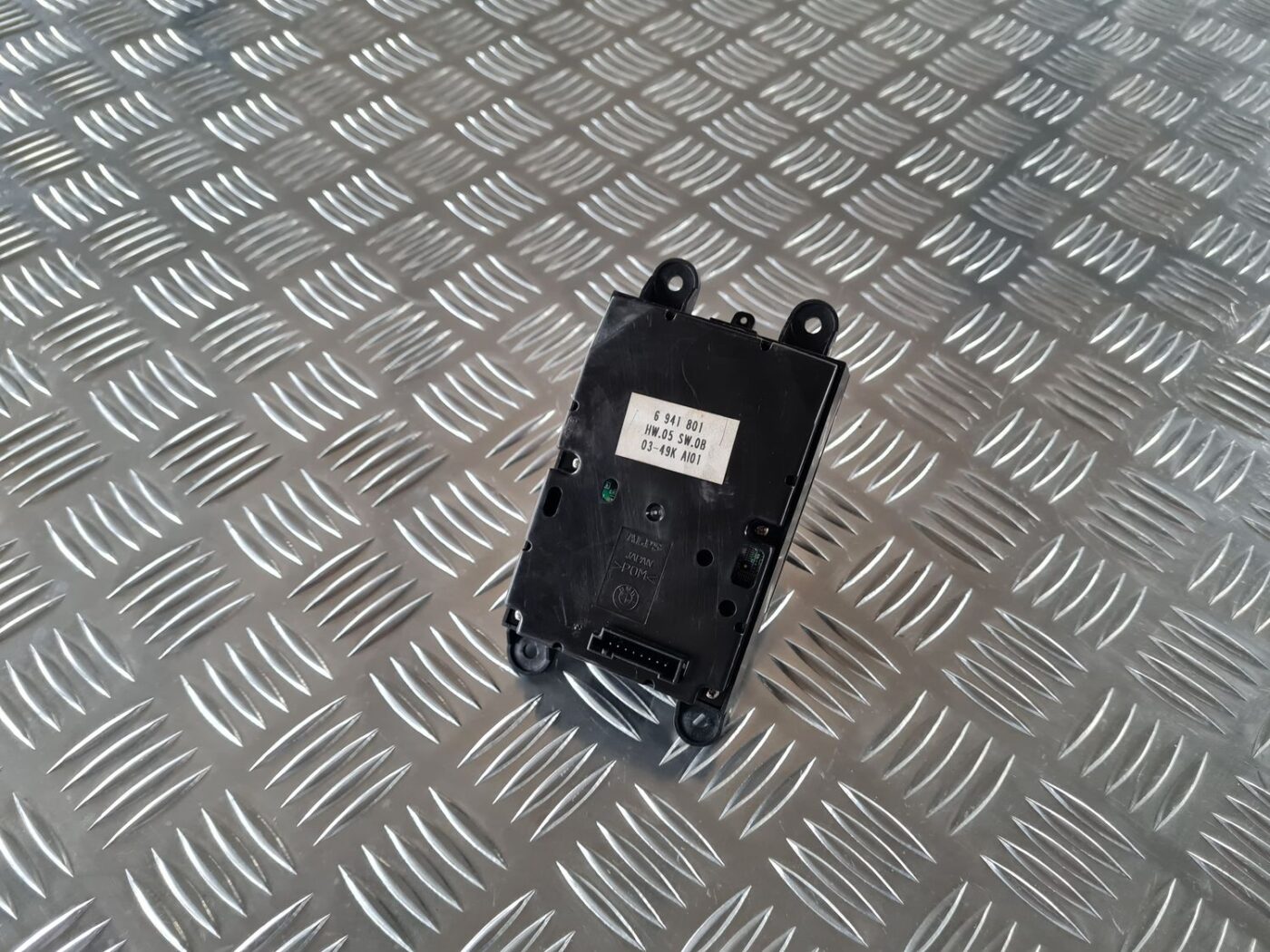 Multimēdijas vadības bloks priekš BMW 6 E63 645 2004