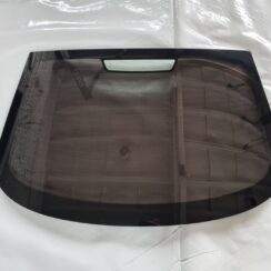 Aizmugures stikls priekš BMW 6 E63 645 2004