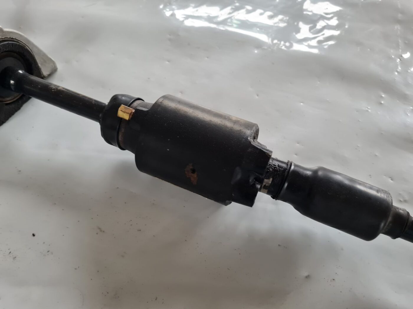 Priekšējais stabilizators priekš BMW 6 E63 645 2004 8 Priekšējais stabilizators priekš BMW 6 E63 645 2004