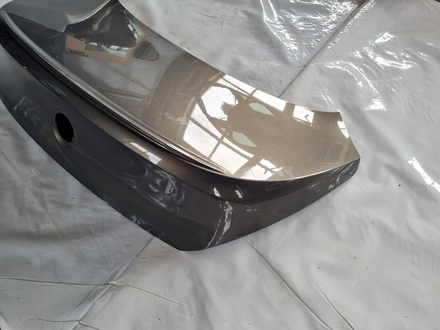 Bagāžnieka vāks priekš BMW 6 E63 645 2004