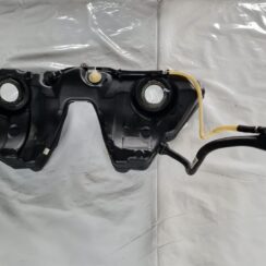 Degvielas tvertne priekš BMW 6 E63 645 2004