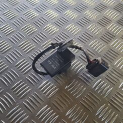 Degvielas sūkņa vadības bloks priekš VW GOLF 5 2004