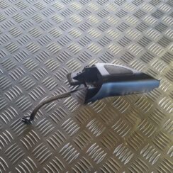 Durvju spoguļa apdares uzlika salonā (ar skaļruni) priekš VW GOLF 5 2004