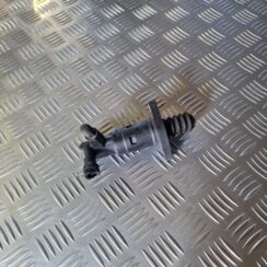 Sajūga palīgcilindrs priekš VW GOLF 5 2004