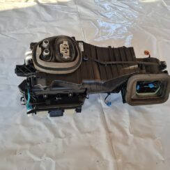 Salona sildītājs priekš VW GOLF 5 2004