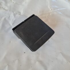 Krūzes turētājs priekš VW GOLF 5 2004