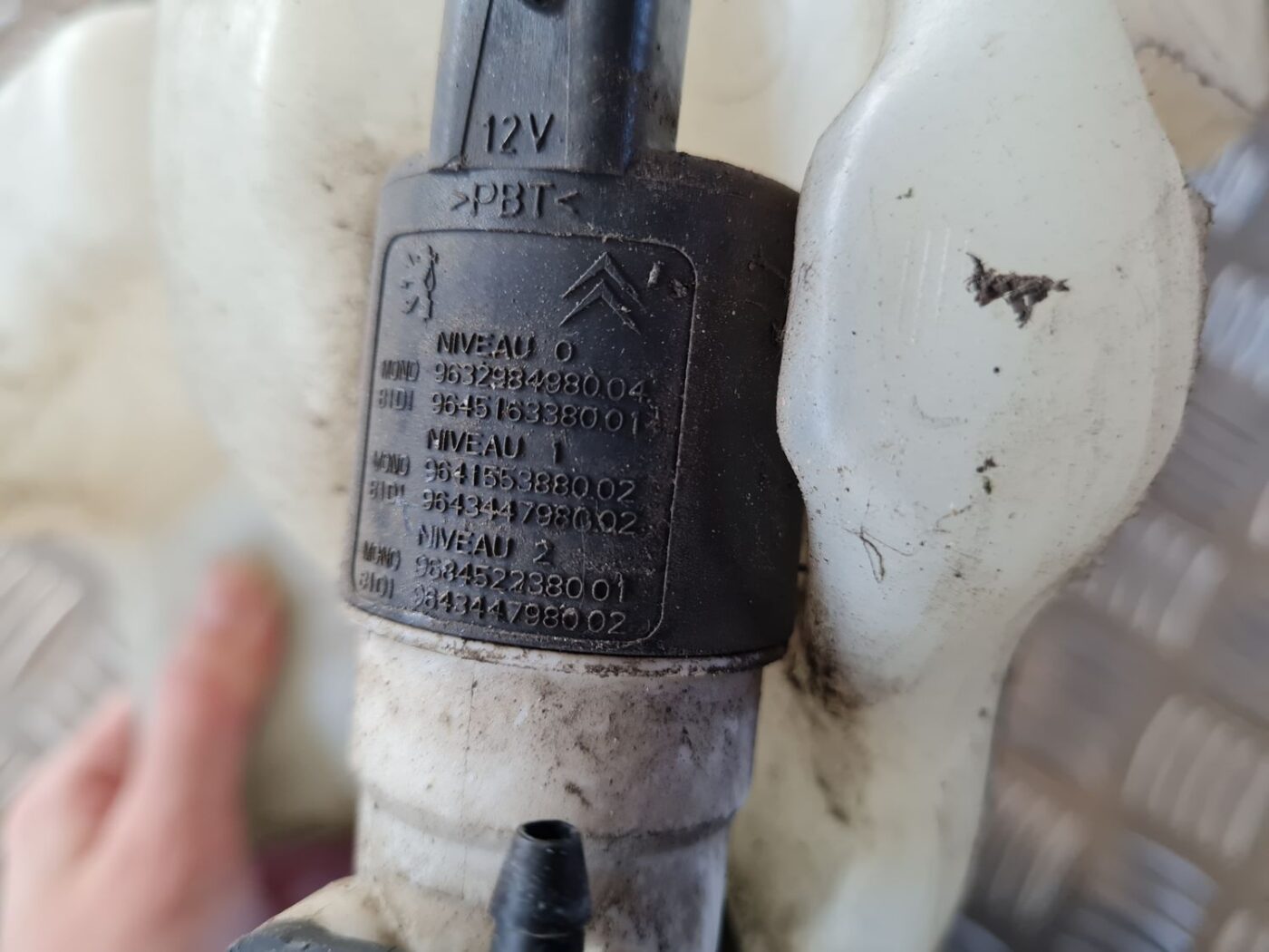 Mazgātāja šķidruma tvertne priekš CITROEN BERLINGO 2014 5 Mazgātāja šķidruma tvertne priekš CITROEN BERLINGO 2014