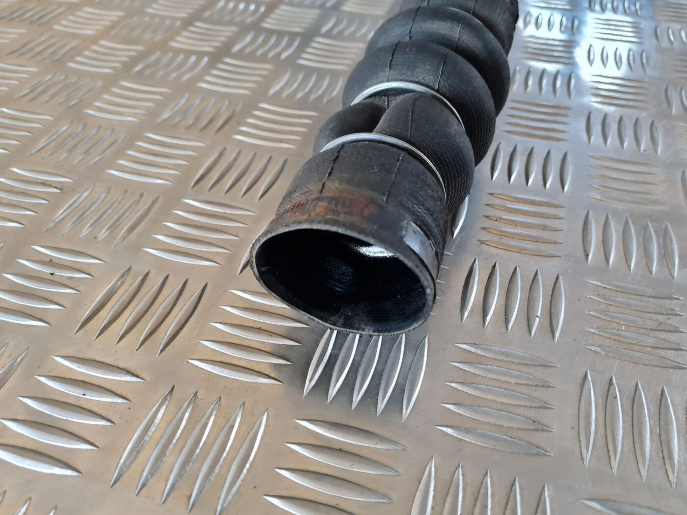 Interkulera caurule priekš CITROEN BERLINGO 2014