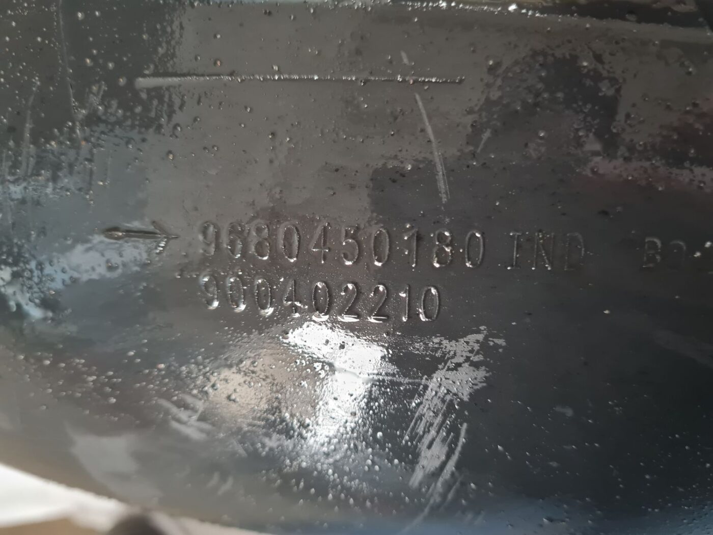 Priekšējais kreisais paspārns priekš CITROEN BERLINGO 2014