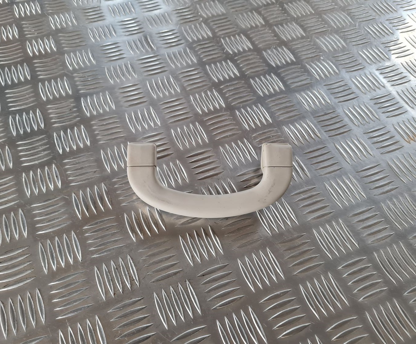 Salona rokturis griestos priekš FIAT STILO 2003 1 Salona rokturis griestos priekš FIAT STILO 2003