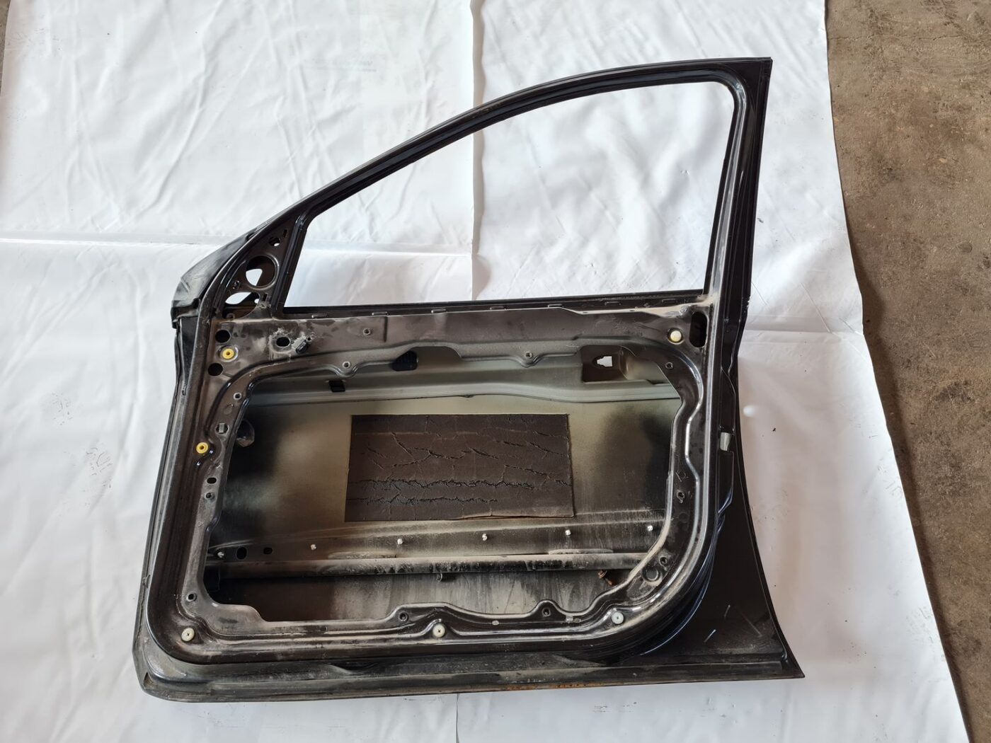 Priekšējās labās durvis priekš FIAT STILO 2003 7 Priekšējās labās durvis priekš FIAT STILO 2003