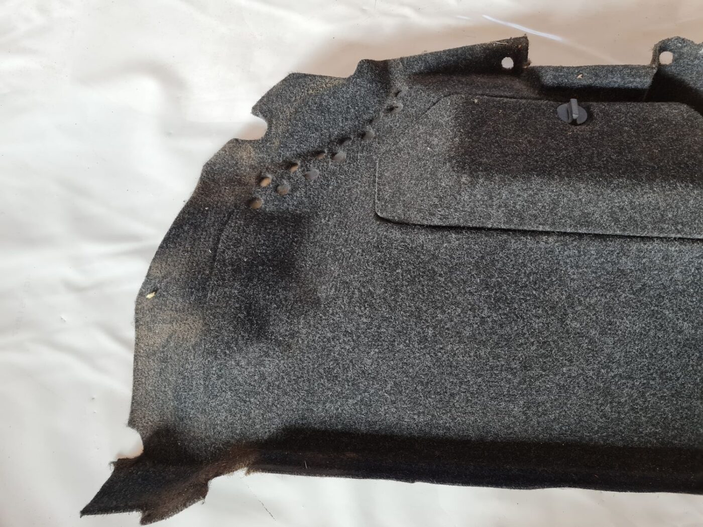 Bagāžnieka nodalījuma sānu apdare priekš FIAT STILO 2003 6 Bagāžnieka nodalījuma sānu apdare priekš FIAT STILO 2003