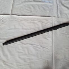 Bagāžnieka žalūzija priekš FIAT STILO 2003