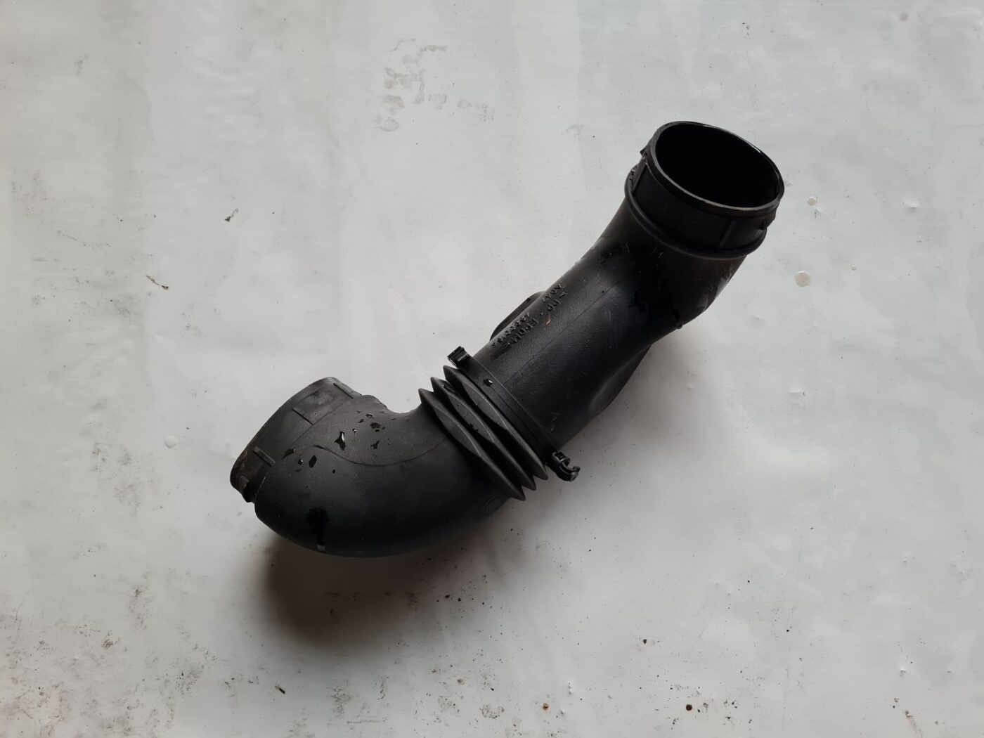 Gaisa filtra korpusa caurule priekš FIAT STILO 2003