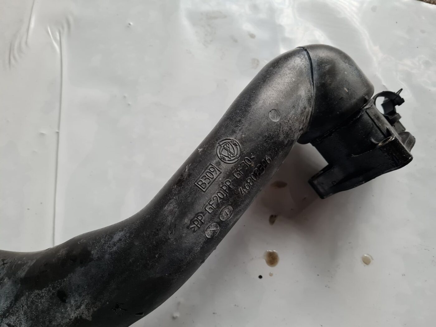 Interkulera caurule priekš FIAT STILO 2003