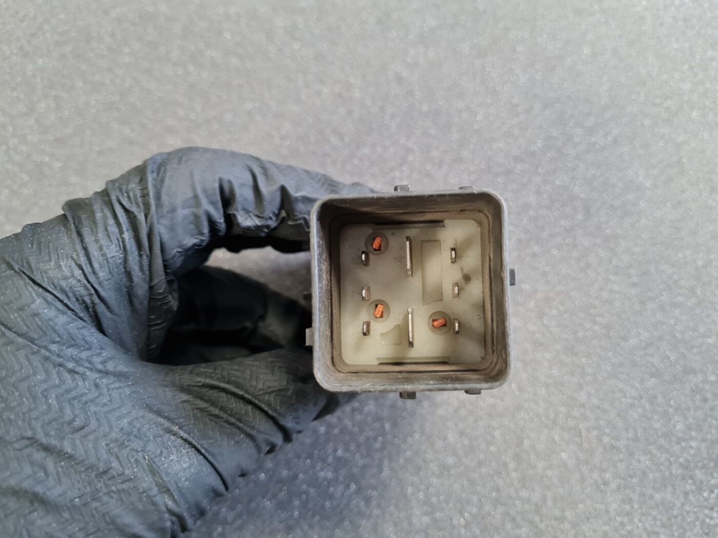 Drošinātāju releja priekš CITROEN 4 Drošinātāju releja priekš CITROEN