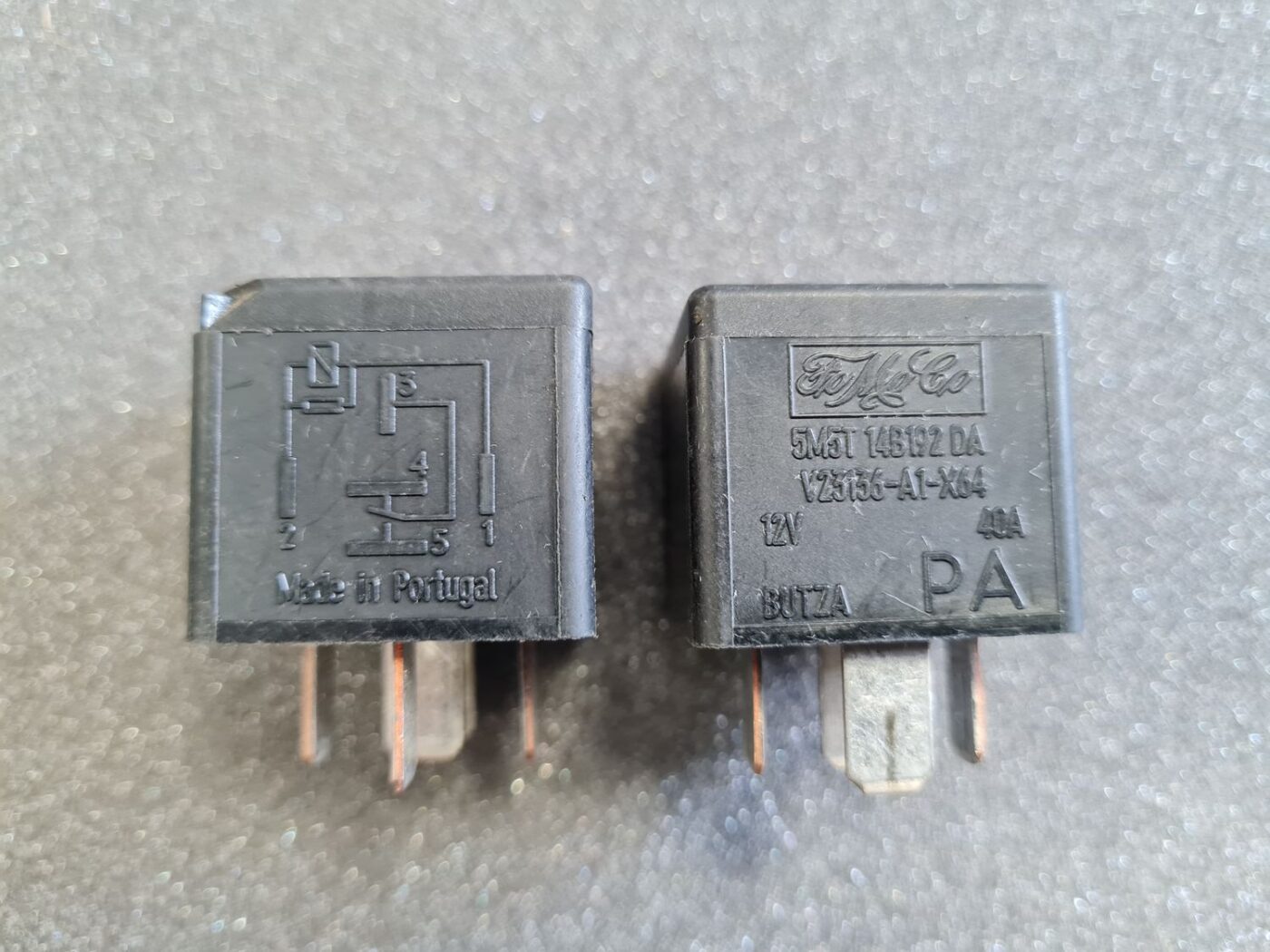 Drošinātāju releja priekš VOLVO 3 Drošinātāju releja priekš VOLVO